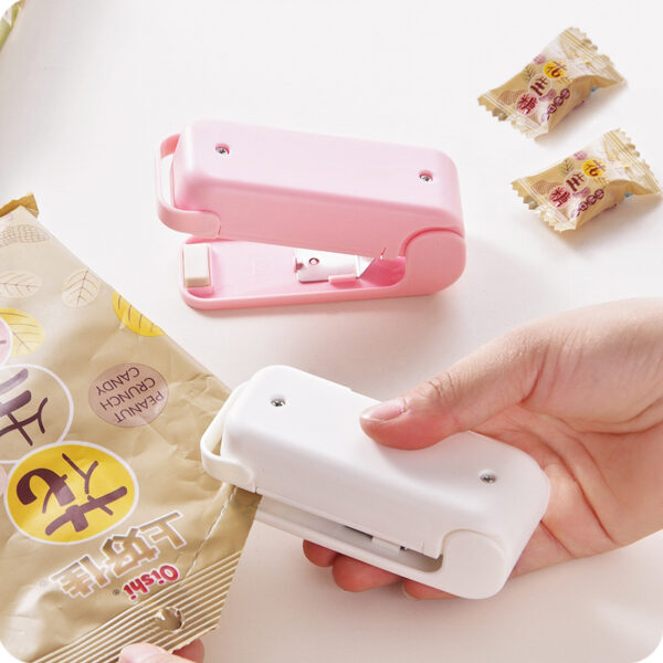 Portable Mini Sealer Home Heat Bag Plastic Food Snacks Bag