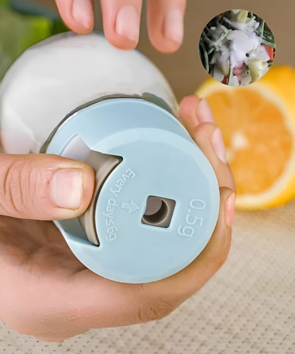 Sealed Seasoning Quantitative Bottle